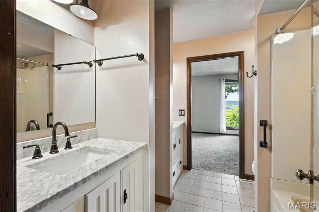 7915 Jim Weber Road Eureka, MO 63025 - Photo 46 of 58