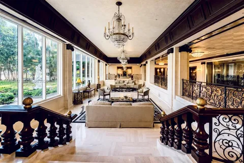 $549,000 | 2030 South Ocean Drive, Unit 410, Hallandale Beach, FL 33009