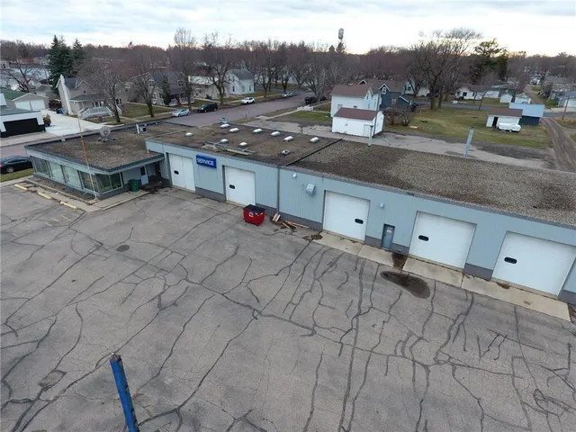 $350,000 | 206 Northwest Highway Avenue North, Blooming Prairie, MN 55917