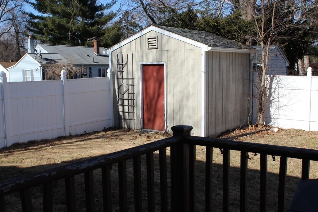 1412 Wilbraham Road Springfield, MA 01119 - Photo 29 of 30