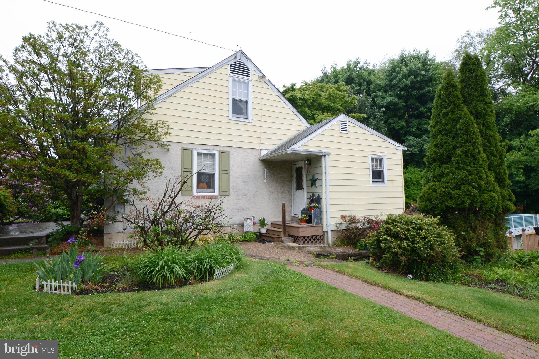 419 Continental Road Hatboro, PA 19040 - Photo 4 of 50