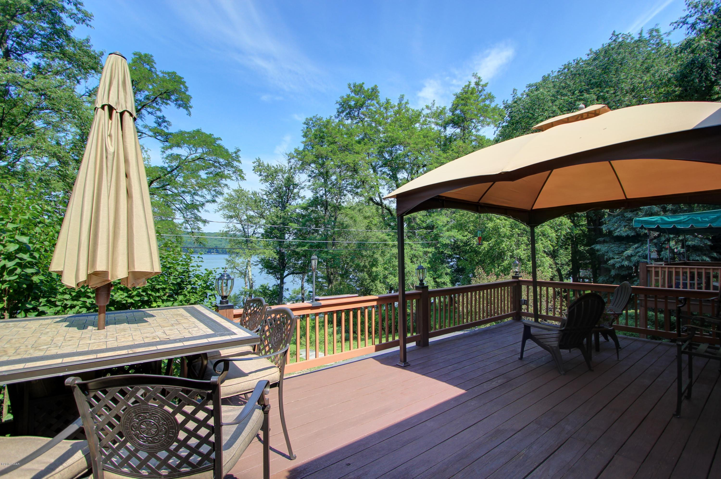 146 Pellet Road Paupack, PA 18451 - Photo 8 of 35 Deck 2