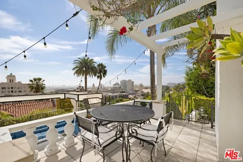 $15,000 | 6650 Whitley Terrace, Los Angeles, CA 90068