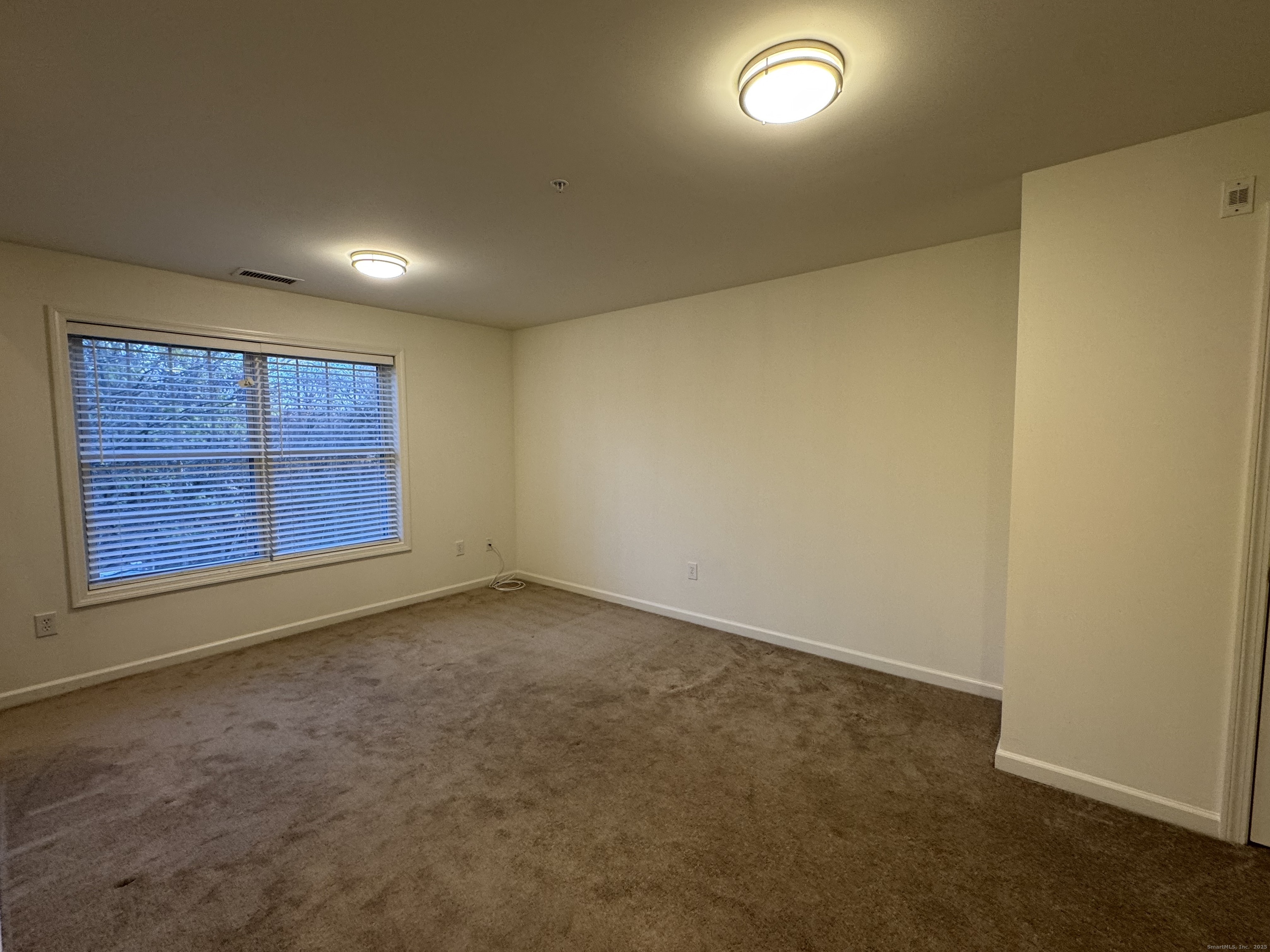 20 Orchard Street, Unit 306 Brookfield, CT 06804 - Photo 5 of 9