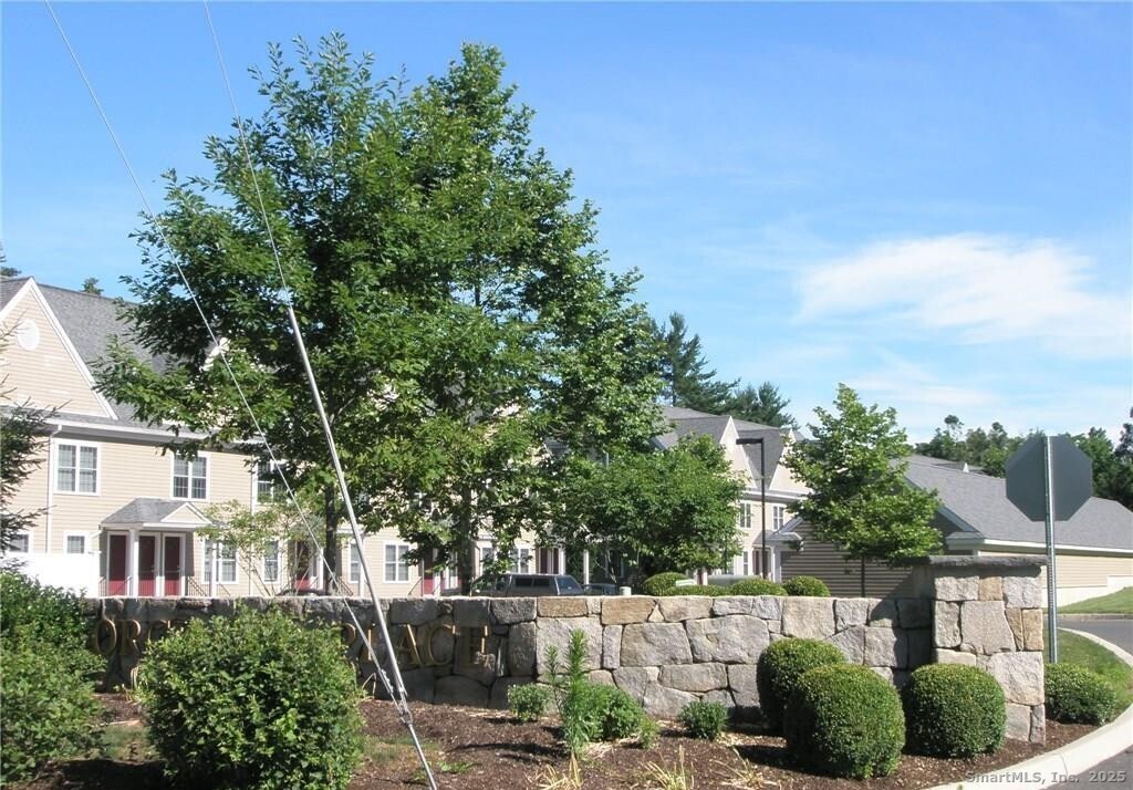 20 Orchard Street, Unit 306 Brookfield, CT 06804 - Photo 9 of 9