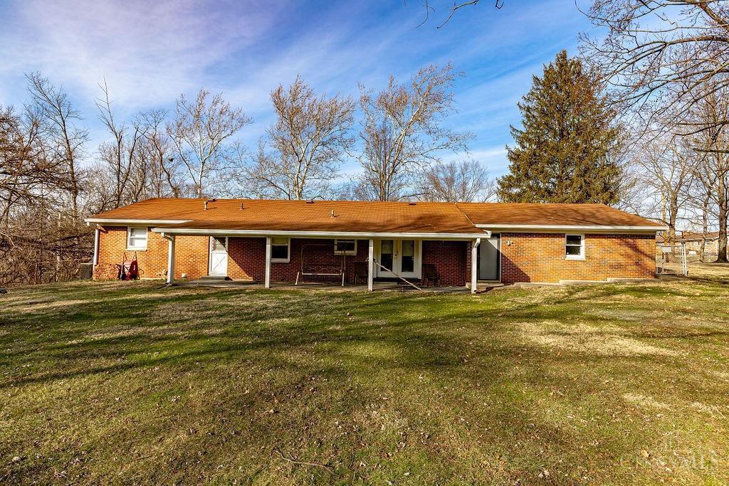 5671 Decker Road Franklin, OH 45005 - Photo 21 of 34