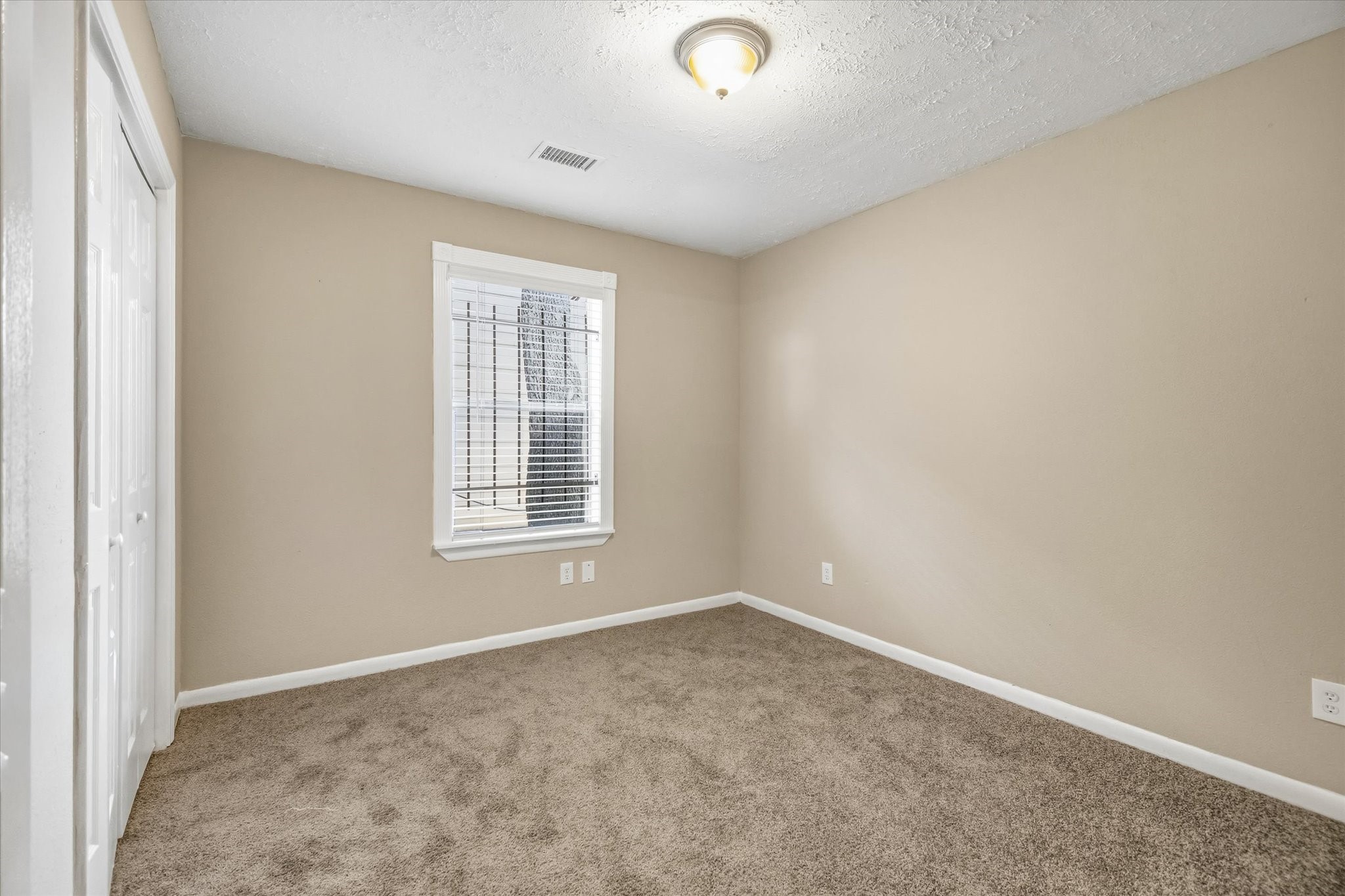 5418 Pershing Street Houston, TX 77033 - Photo 30 of 36