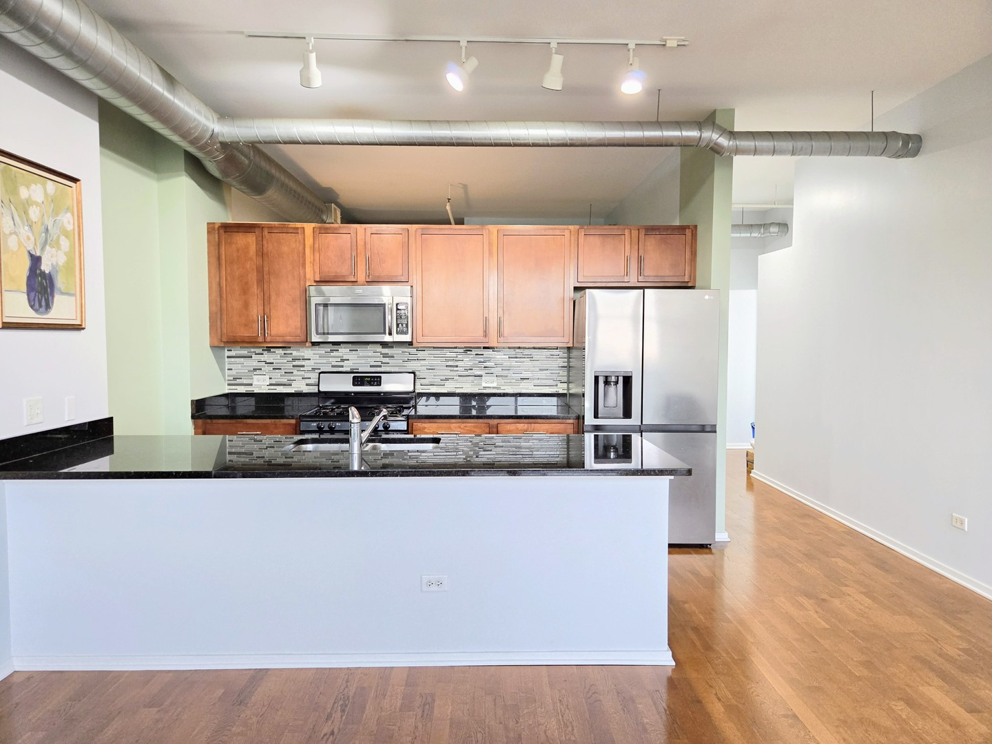 2323 West Pershing Road, Unit 616 Chicago, IL 60609 - Photo 3 of 30 Gallery Image 3