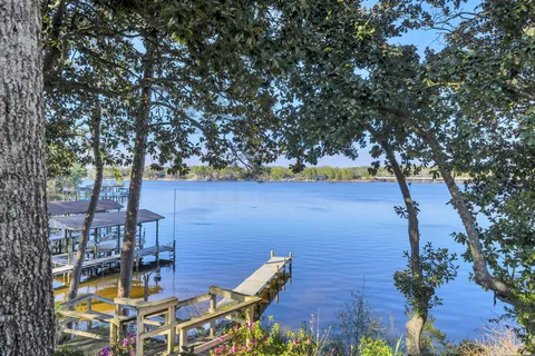$1,100,000 | 630 Sailboat Drive, Niceville, FL 32578