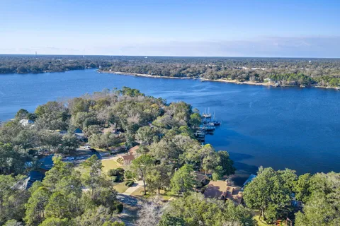 $1,100,000 | 630 Sailboat Drive, Niceville, FL 32578