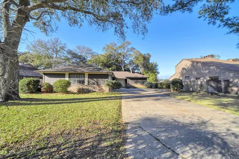 $1,100,000 | 630 Sailboat Drive, Niceville, FL 32578
