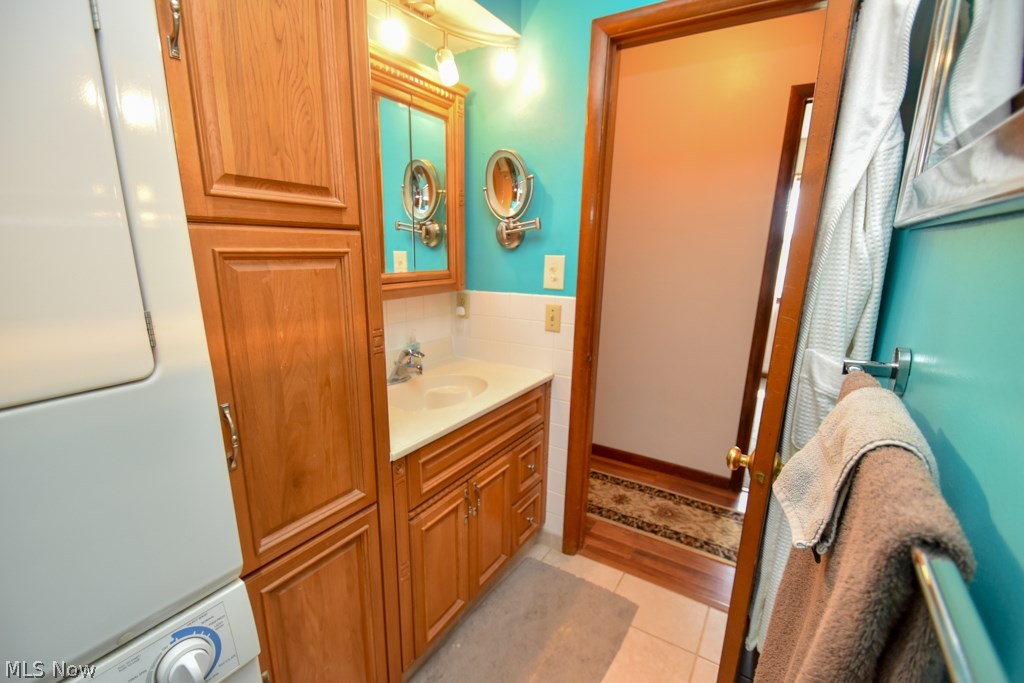 1062 Niles Vienna Road Vienna, OH 44473 - Photo 18 of 31 Gallery Image 18