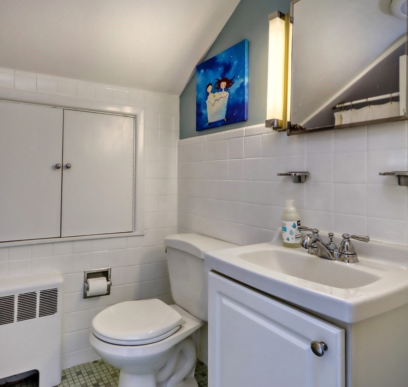 126 Greenacre Road Westwood, MA 02090 - Photo 15 of 20 Gallery Image 15