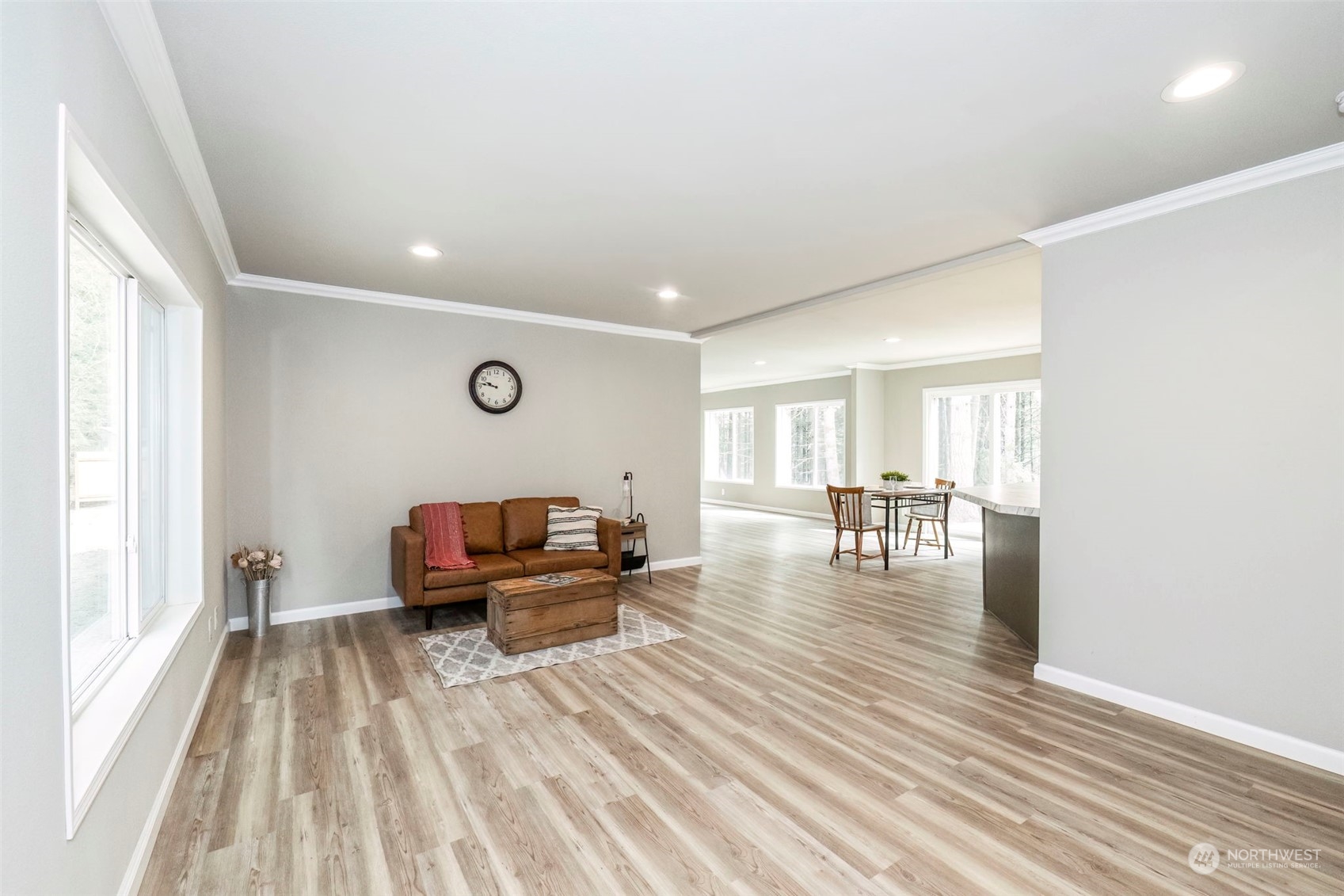 13287 Bandix Road Southeast Olalla, WA 98359 - Photo 5 of 40 Gallery Image 5