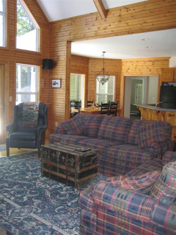 740 Navigator's Point Seneca, SC 29672 - Photo 8 of 33 Gallery Image 8