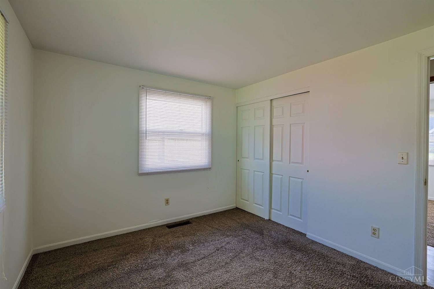 3245 River Road Hamilton, OH 45015 - Photo 12 of 17 Gallery Image 12