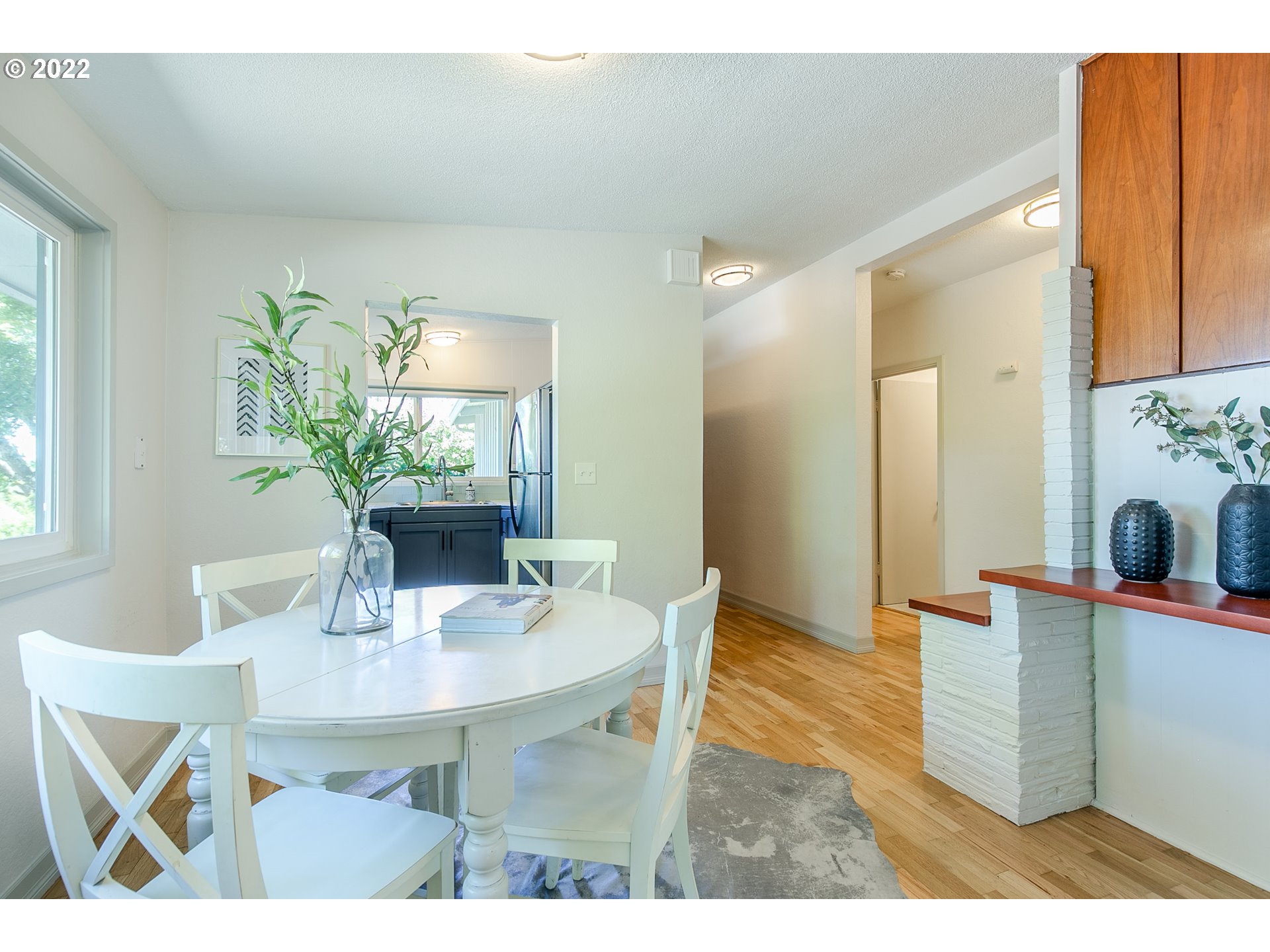 590 West 25th Place Eugene, OR 97405 - Photo 11 of 30