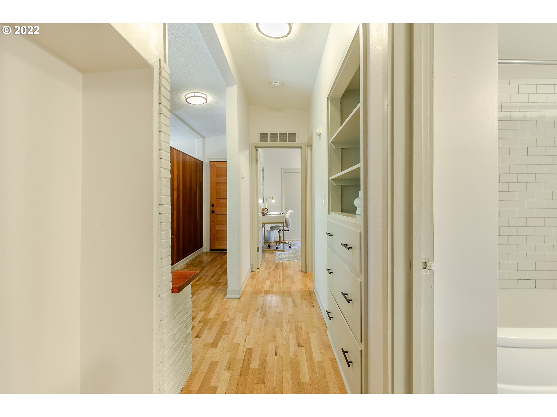 590 West 25th Place Eugene, OR 97405 - Photo 17 of 30