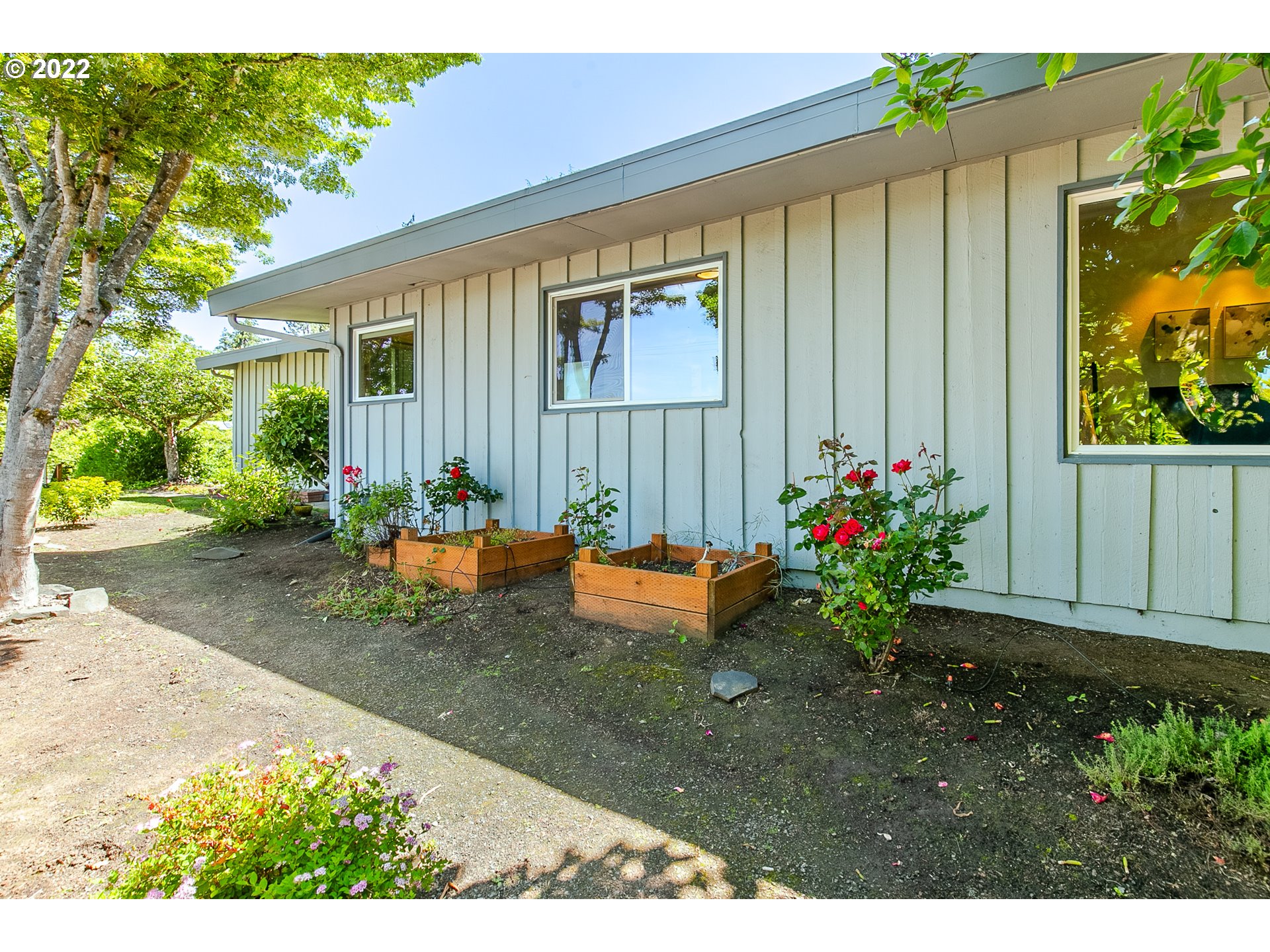 590 West 25th Place Eugene, OR 97405 - Photo 29 of 30