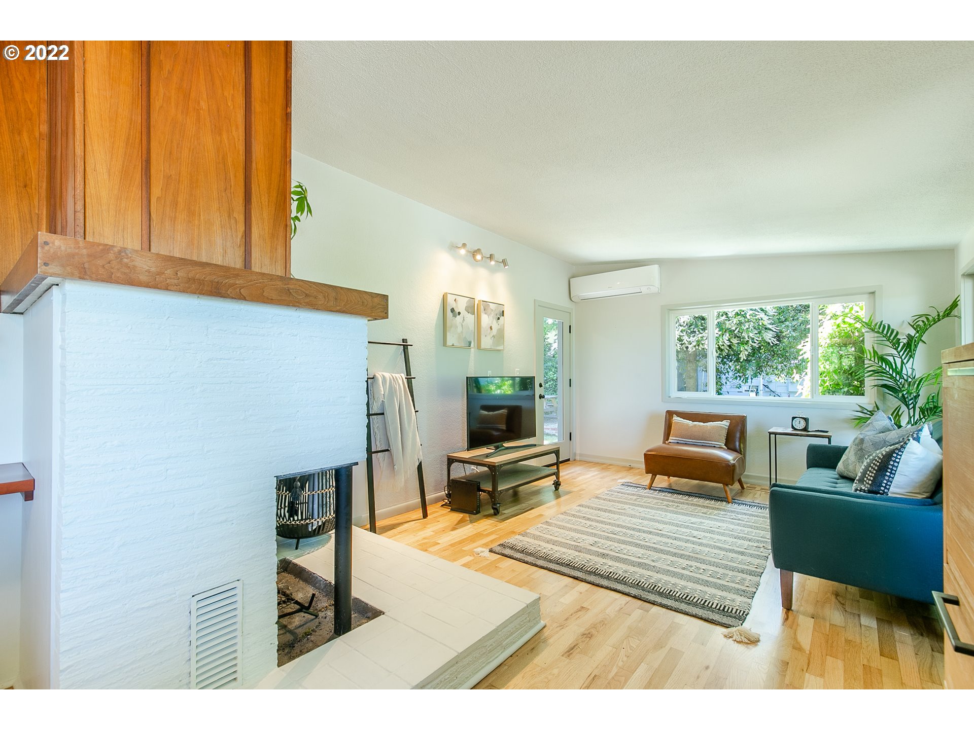 590 West 25th Place Eugene, OR 97405 - Photo 7 of 30