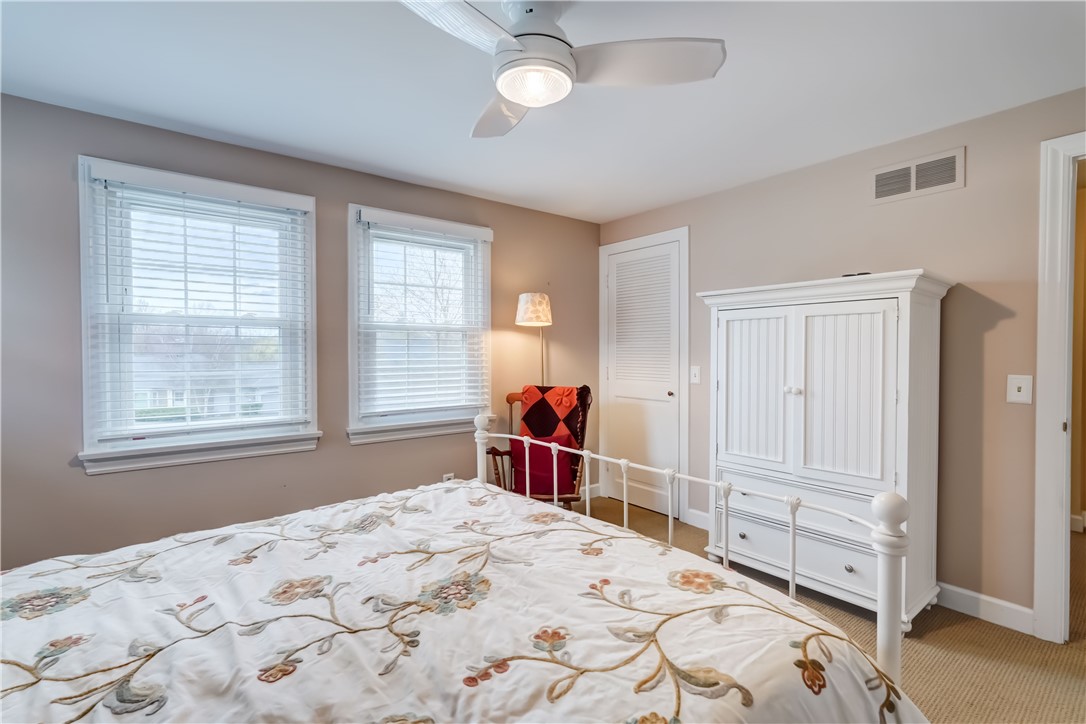 19 Split Rock Road Pittsford, NY 14534 - Photo 29 of 46