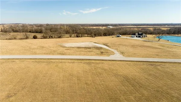 $219,000 | 22805 Bethel Road, Pleasant Hill, MO 64080