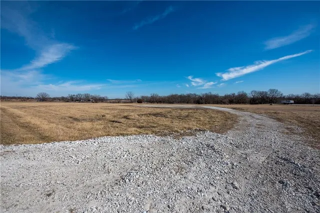 $240,000 | 22805 Bethel Road, Pleasant Hill, MO 64080
