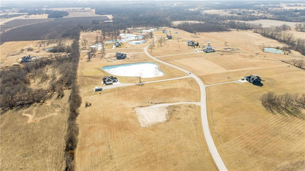 22805 Bethel Road Pleasant Hill, MO 64080 - Photo 9 of 19