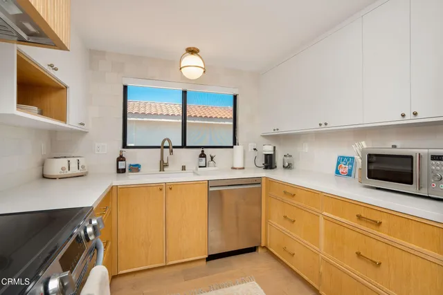 $3,800 | 5135 West Wooley Road, Oxnard, CA 93035