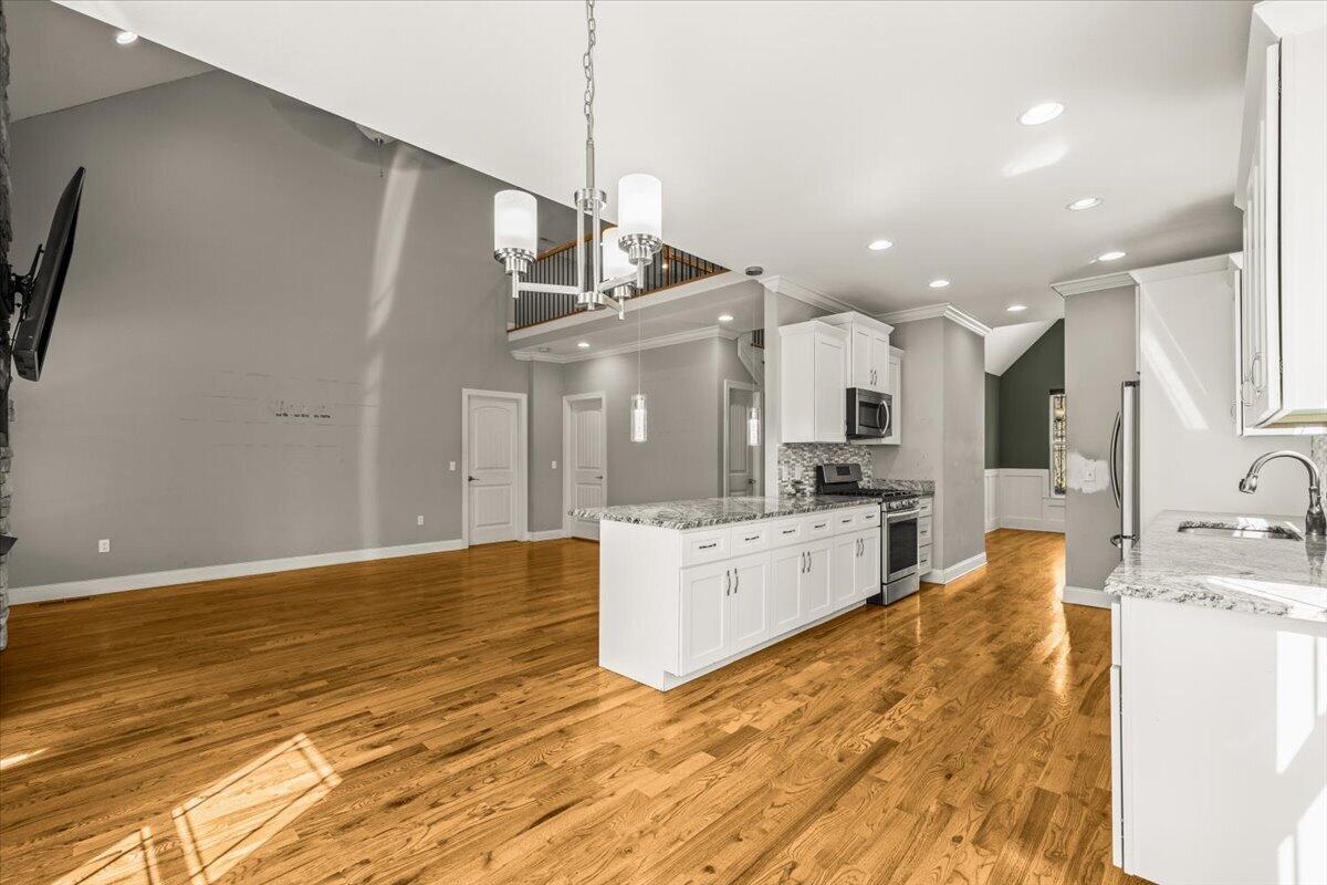 8614 Ooltewah Harrison Road Ooltewah, TN 37363 - Photo 6 of 40 35-IMG_0177