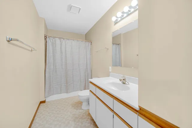 $197,500 | 2345 Barbara Jean Drive, Schererville, IN 46375