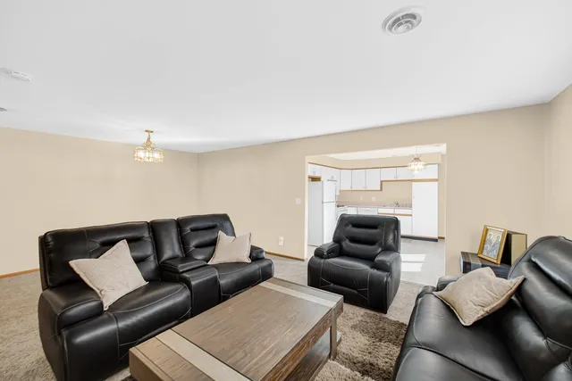 $197,500 | 2345 Barbara Jean Drive, Schererville, IN 46375