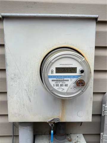 a view of a storage & utility room