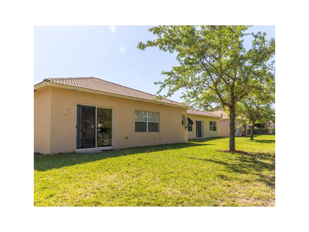 5745 Spanish River Road Fort Pierce, FL 34951 - Photo 22 of 29
