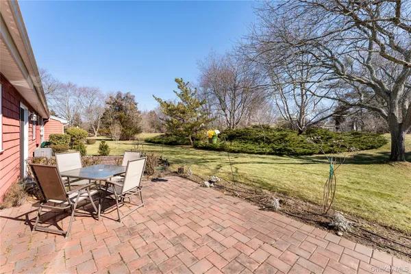 $599,999 | 506 Drew Drive, St. James, NY 11780