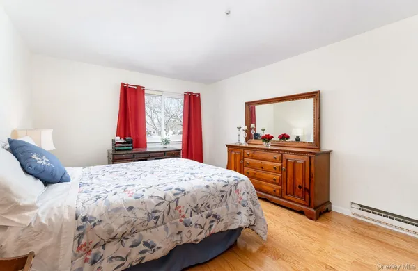 $599,999 | 506 Drew Drive, St. James, NY 11780