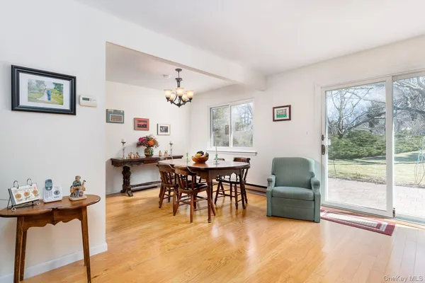 $599,999 | 506 Drew Drive, St. James, NY 11780