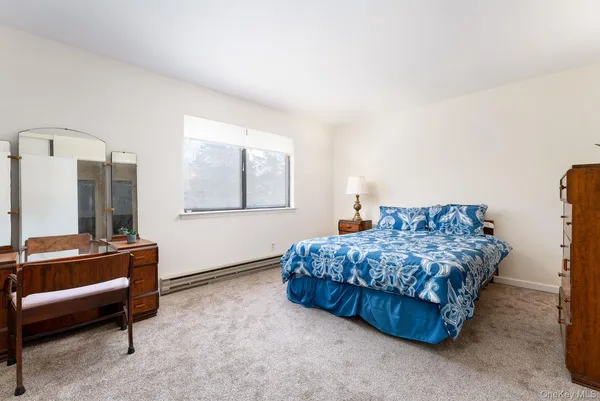 $599,999 | 506 Drew Drive, St. James, NY 11780