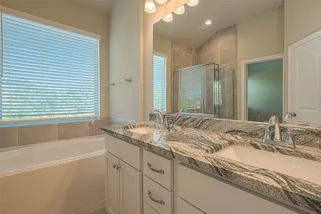 $2,725 | 16111 Northern Cardinal Lane, Cypress, TX 77433