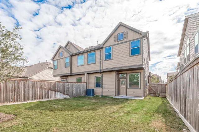 $2,725 | 16111 Northern Cardinal Lane, Cypress, TX 77433