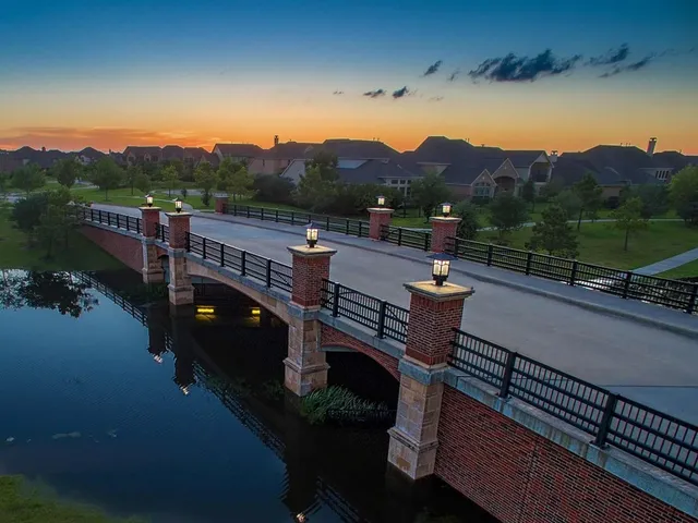 $2,725 | 16111 Northern Cardinal Lane, Cypress, TX 77433