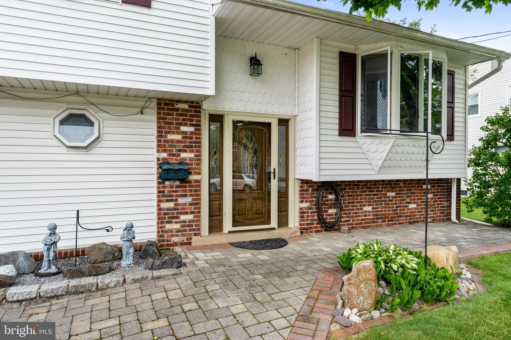 2414 Nassau Road Cinnaminson, NJ 08077 - Photo 2 of 28 Gallery Image 2