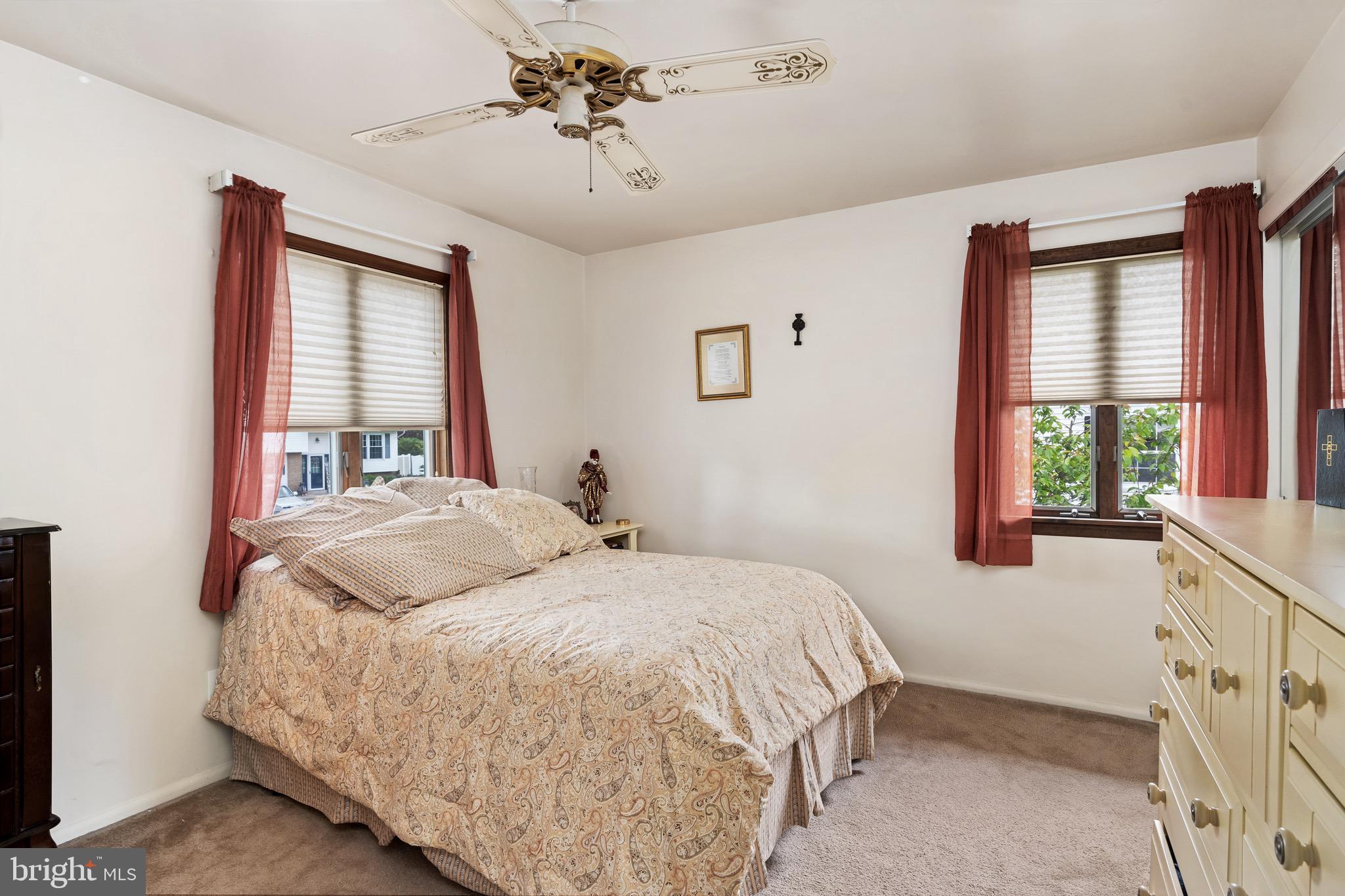 2414 Nassau Road Cinnaminson, NJ 08077 - Photo 12 of 28 Gallery Image 12