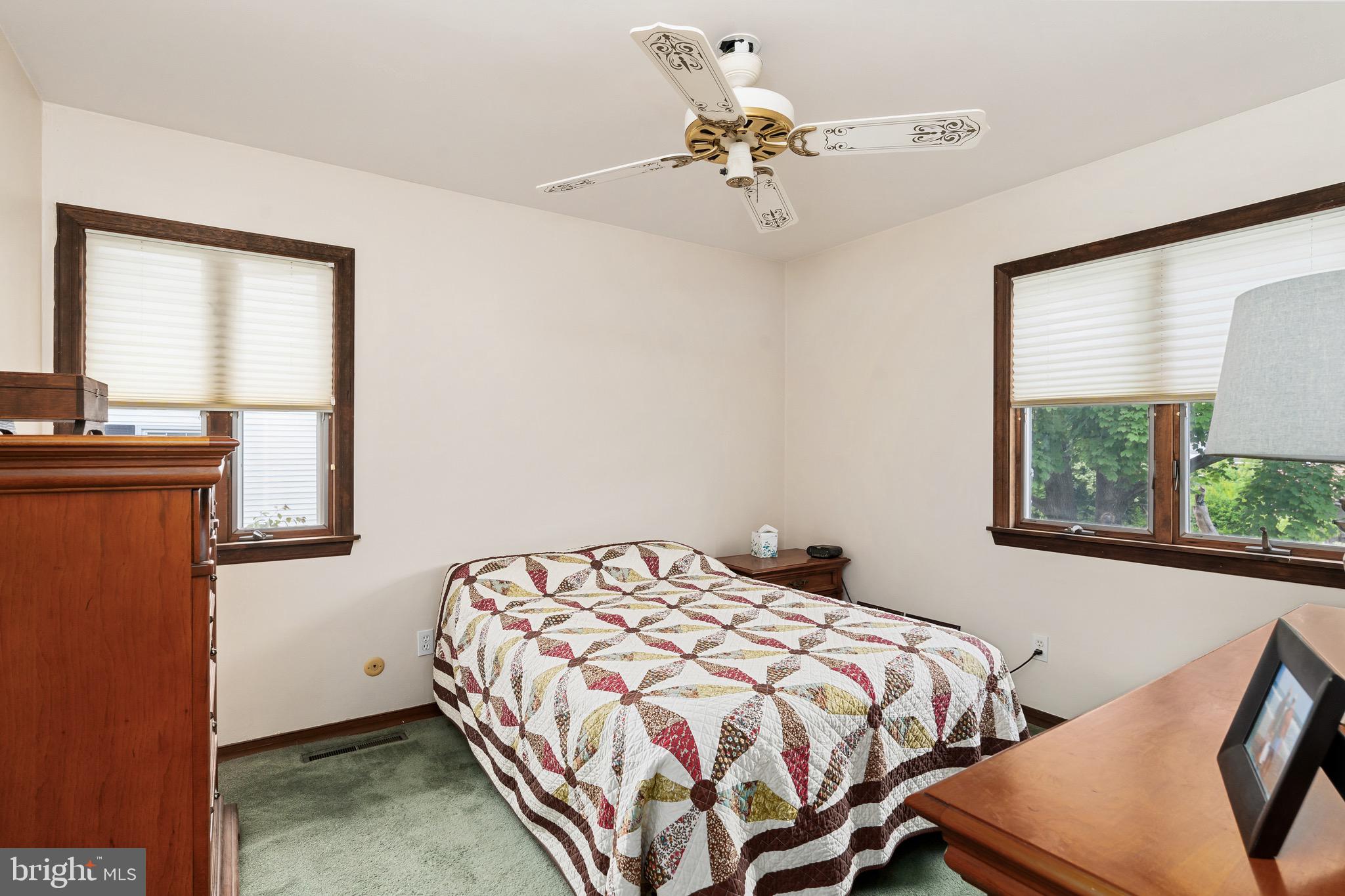 2414 Nassau Road Cinnaminson, NJ 08077 - Photo 14 of 28 Gallery Image 14