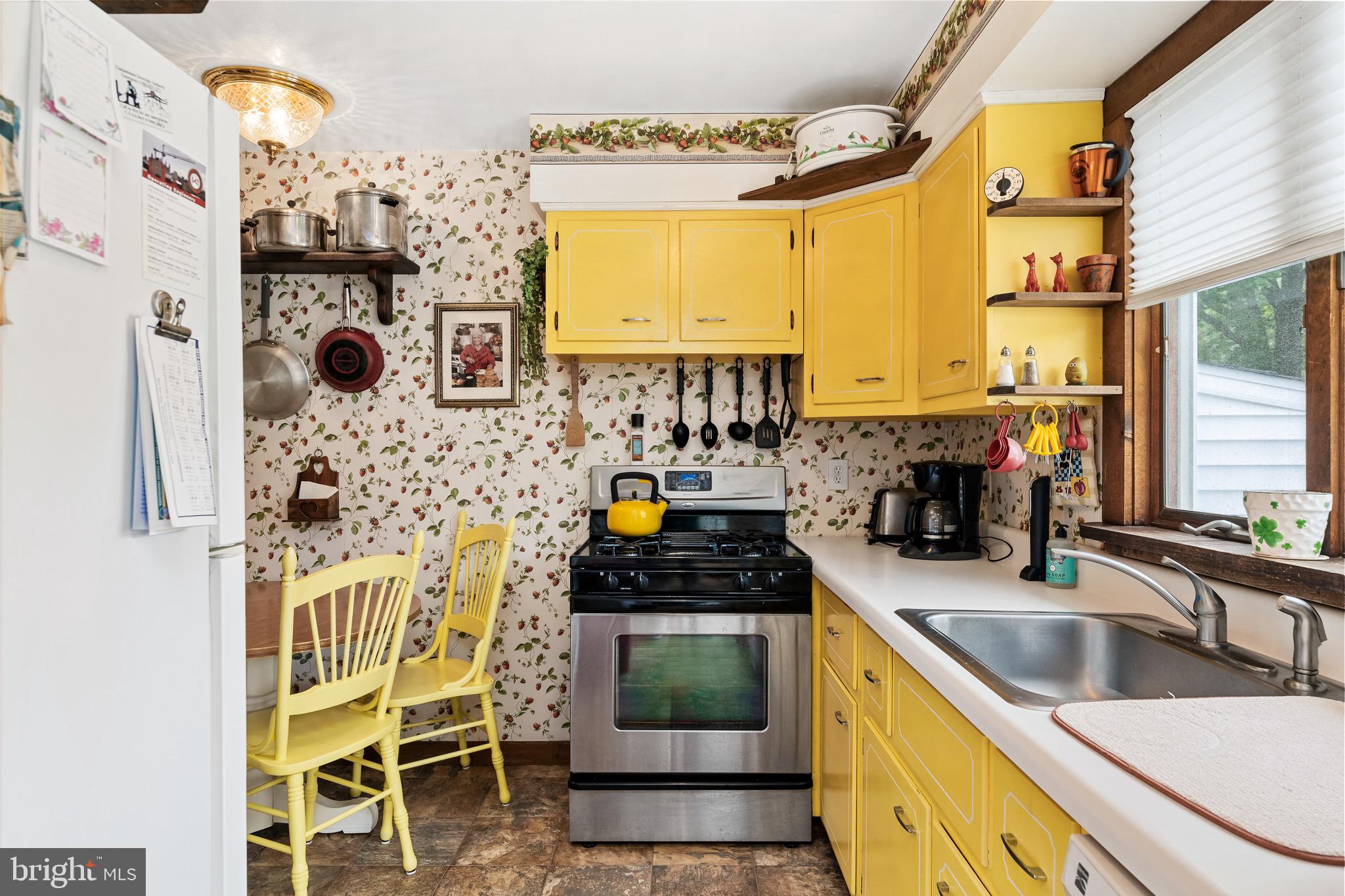 2414 Nassau Road Cinnaminson, NJ 08077 - Photo 9 of 28 Gallery Image 9