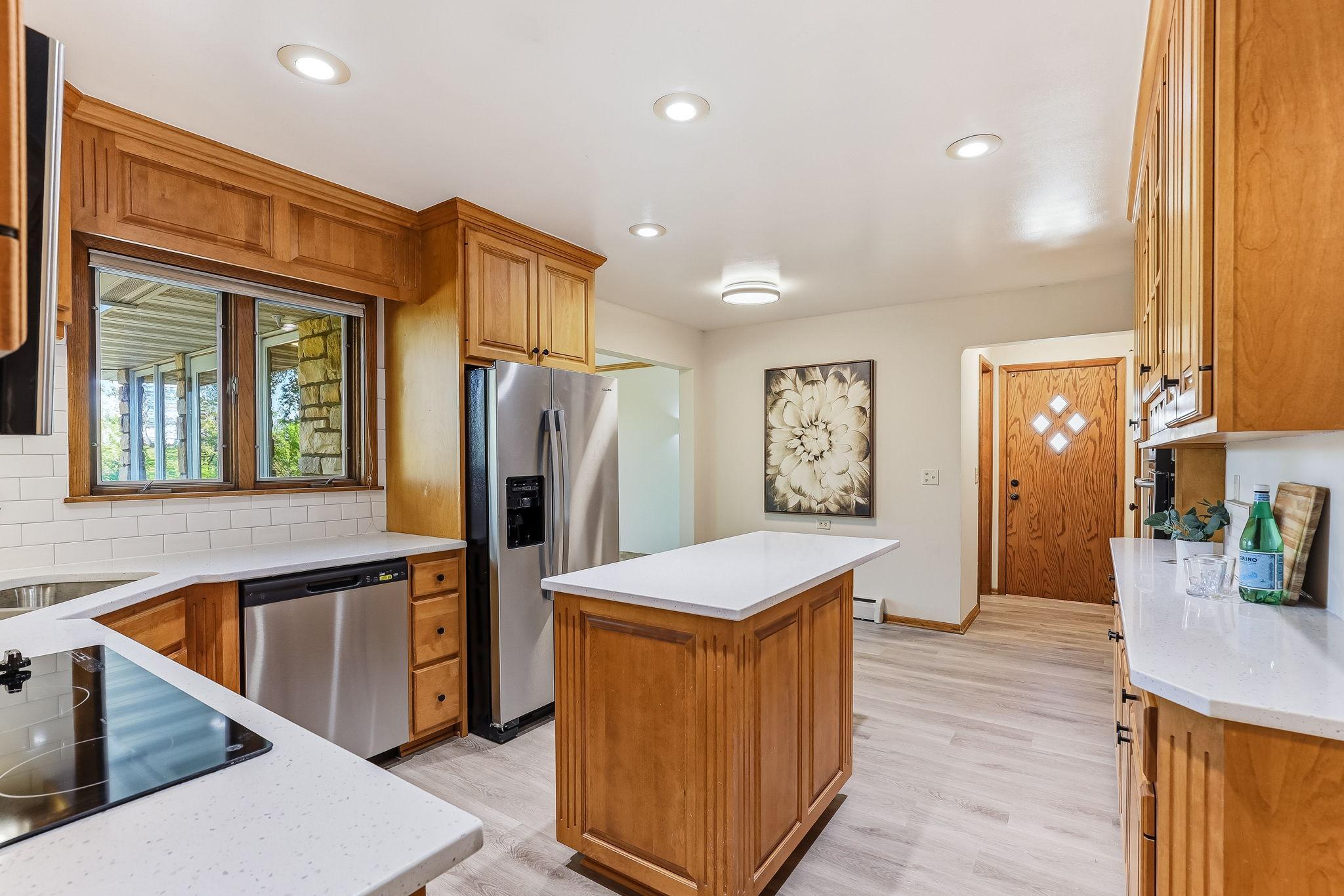 7610 Alden Way Northeast Fridley, MN 55432 - Photo 9 of 40