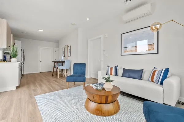 $569,000 | 10 Somerset Avenue, Unit 207, Winthrop, MA 02152