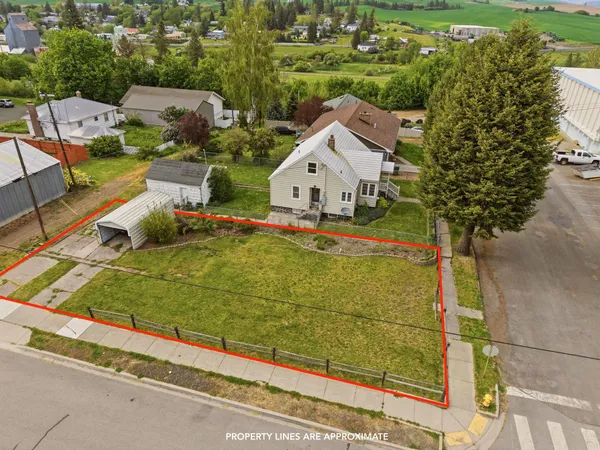 $45,000 | 103 Leslie Street, Tekoa, WA 99033