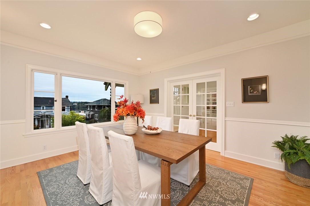 2011 5th Avenue North Seattle, WA 98109 - Photo 18 of 40