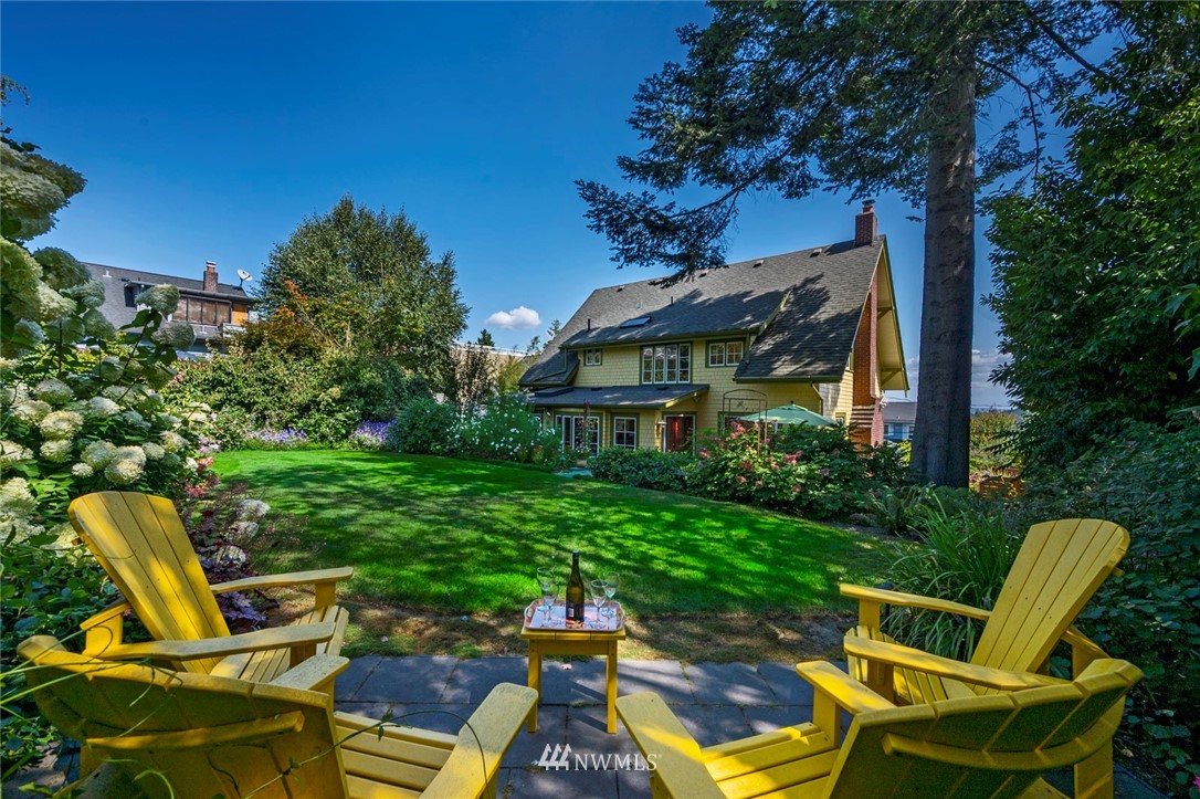 2011 5th Avenue North Seattle, WA 98109 - Photo 32 of 40